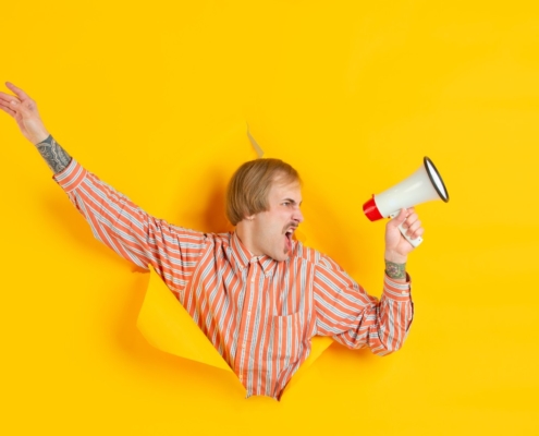 crear avisos SEMRush